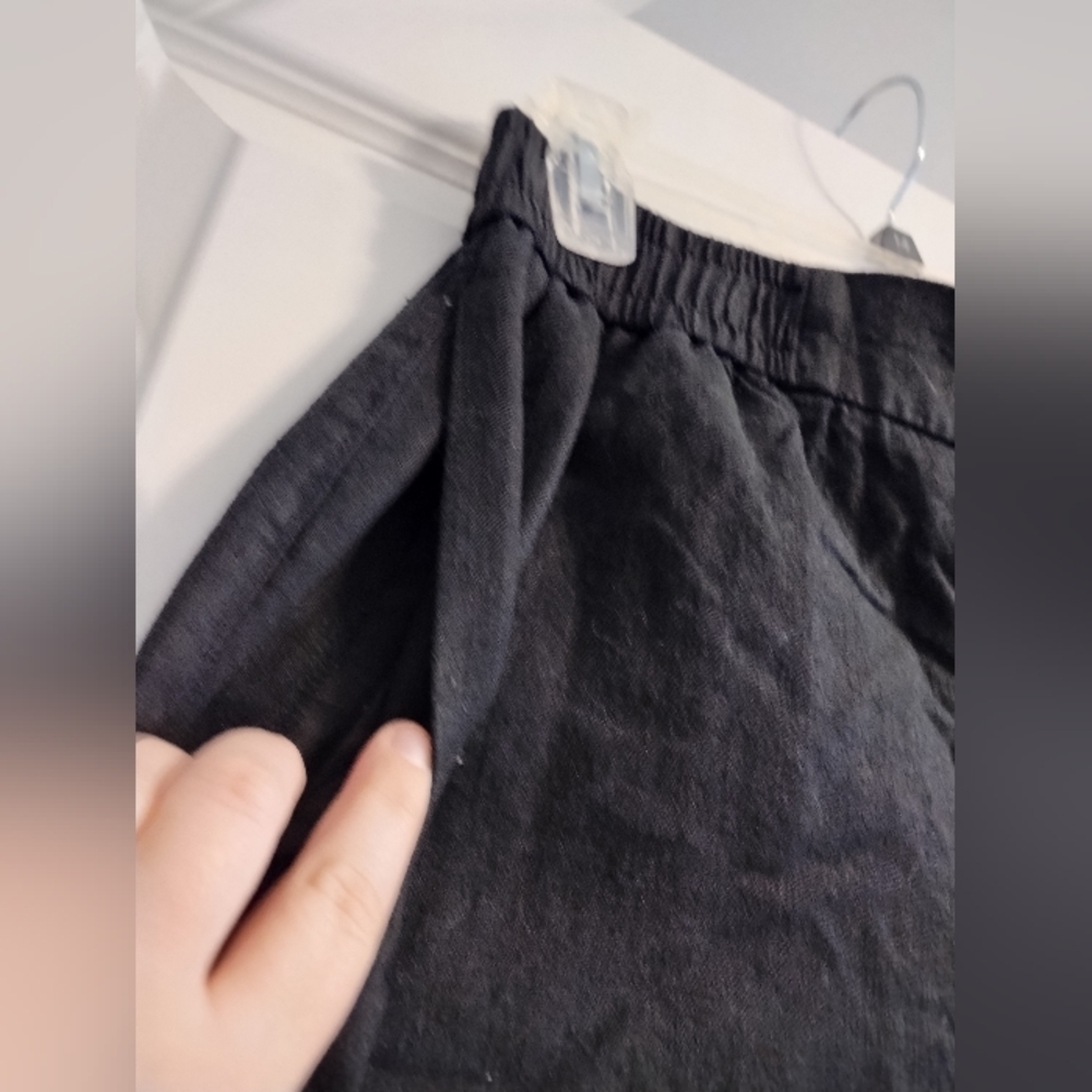 Women's Black Wide-Leg Pants - Picture 3 of 8